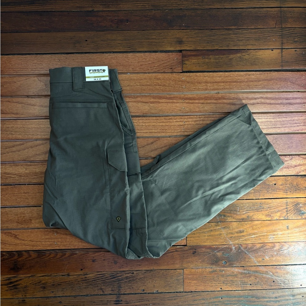 First Tactical Men's ‘V2 Tactical Pants’ in Ranger Green